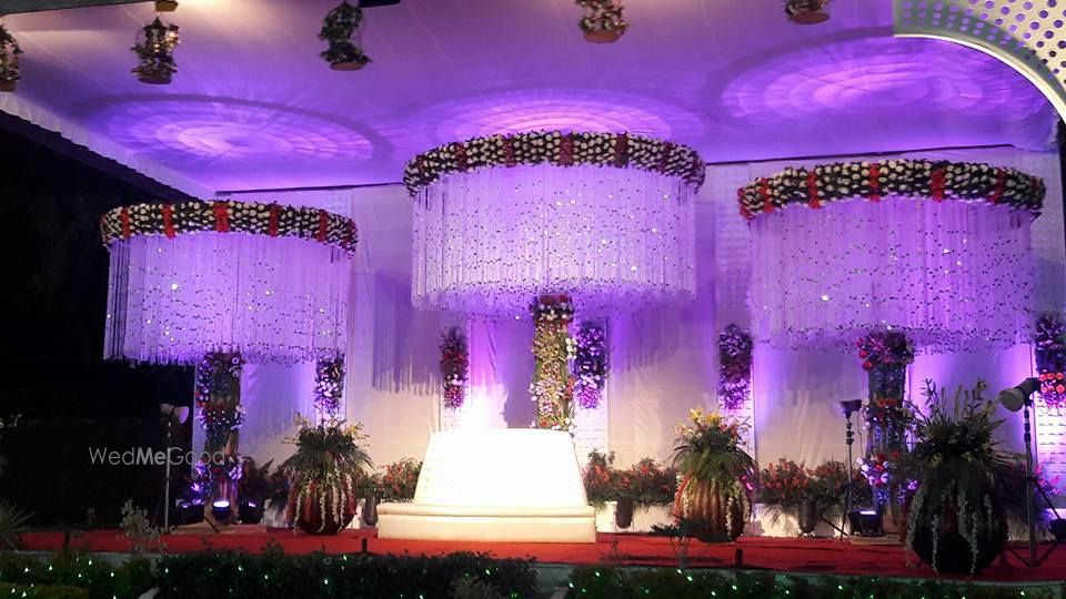 Mahesh Flower Decoration