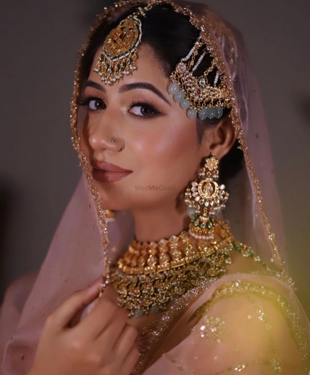 Photo By Makeovers by Amisha Chugh - Bridal Makeup