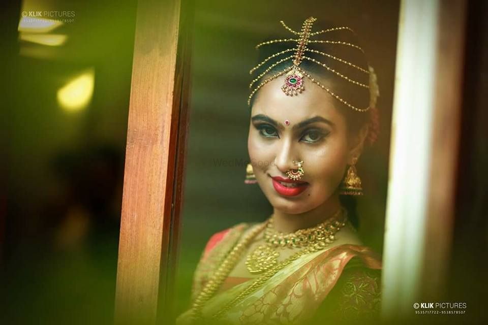 Photo By Vinyasa Hippla - Makeup & Hair - Bridal Makeup