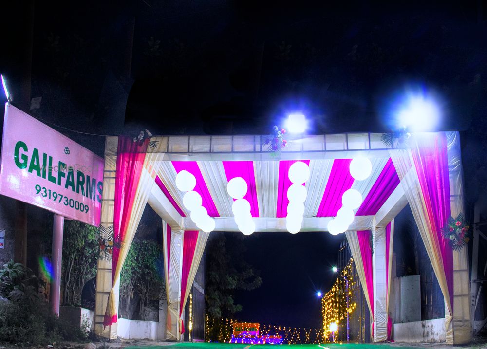 Photo By GAILSUN GREENS - Venues