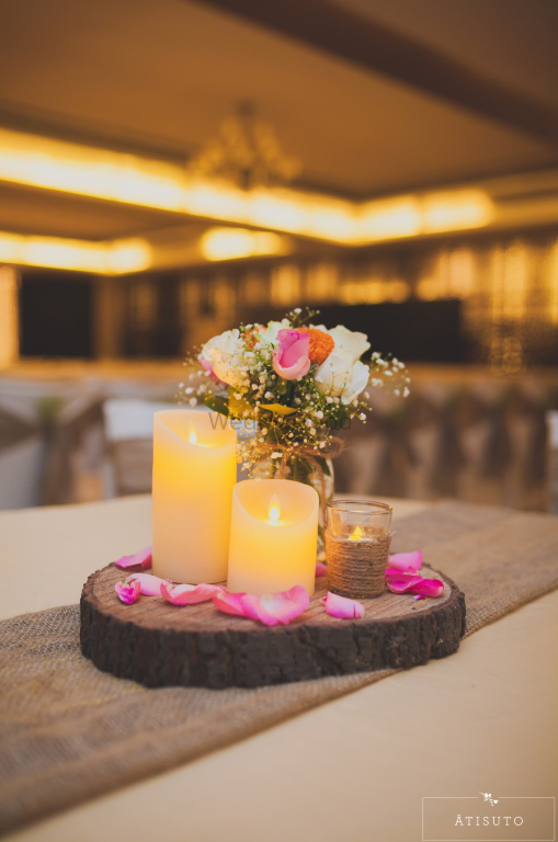 Photo of Floral Table Centrepiece