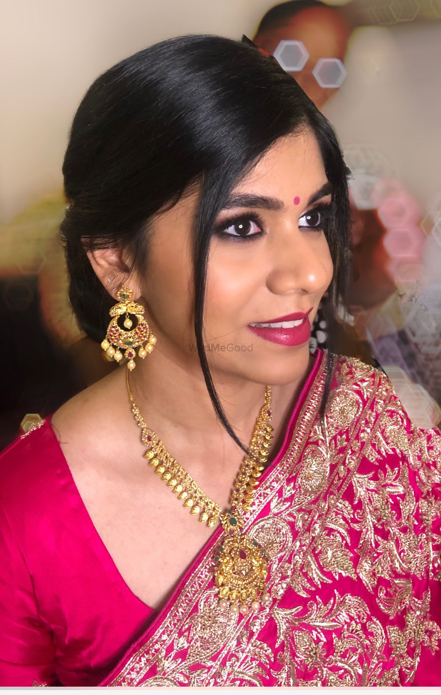 Photo By Aditi Raman - Bridal Makeup