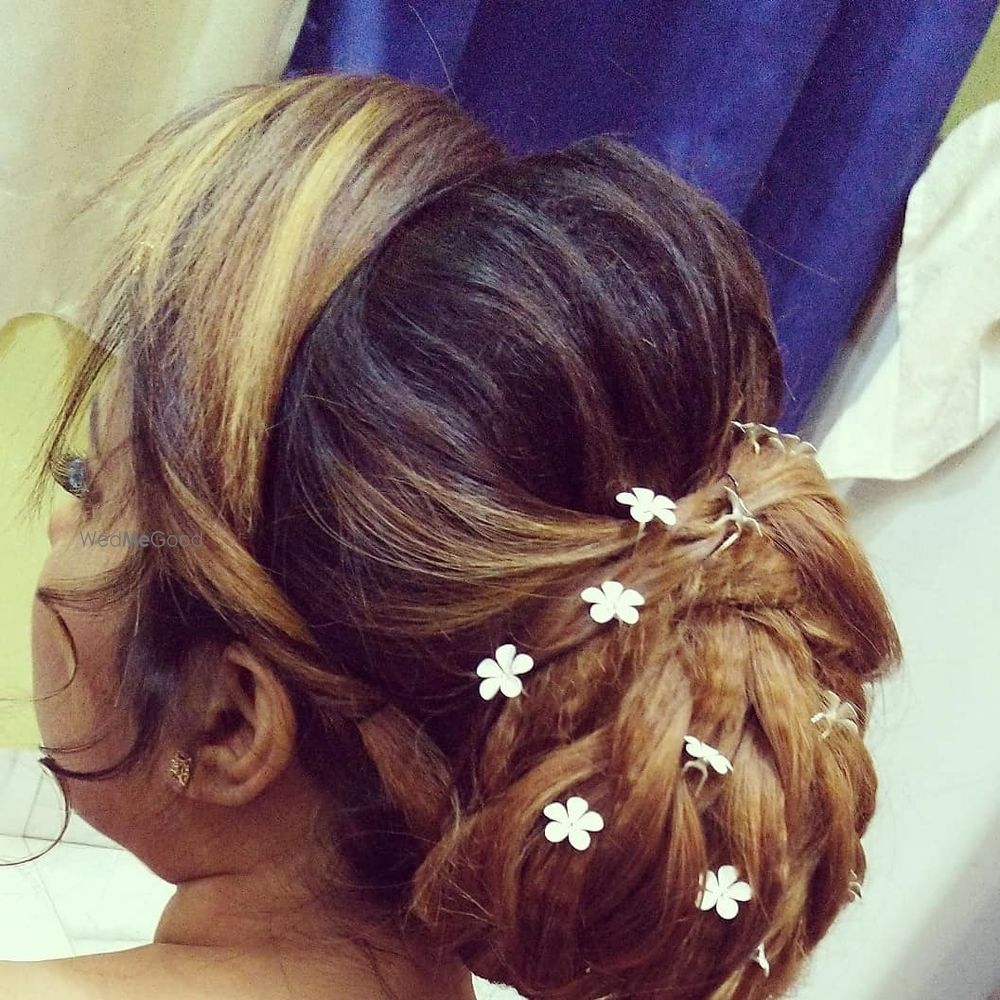 Photo By Sam Makeovers - Bridal Makeup Artists