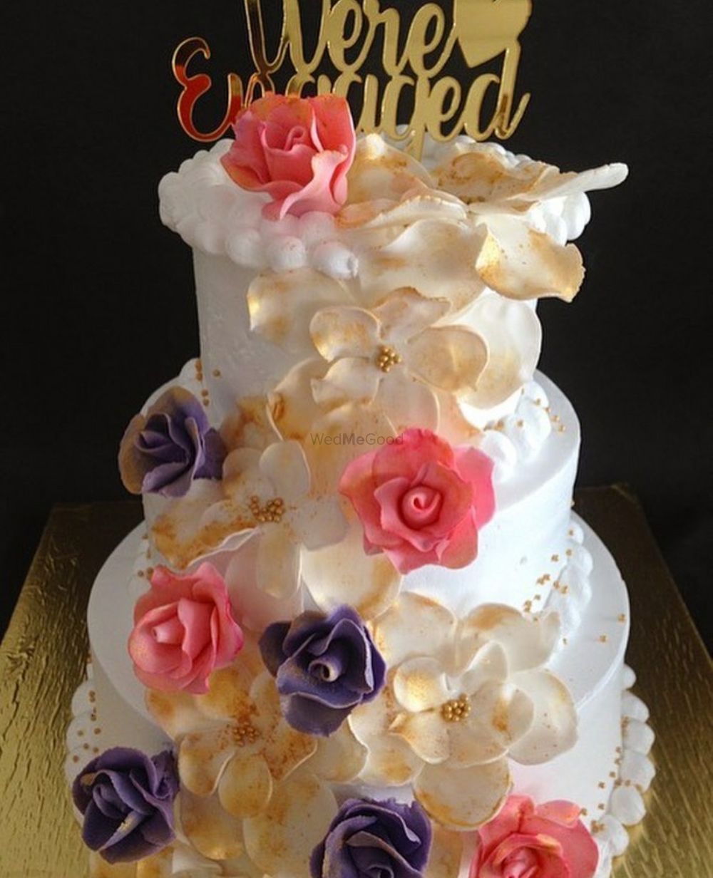 Photo By L'amour Patisserie - Cake
