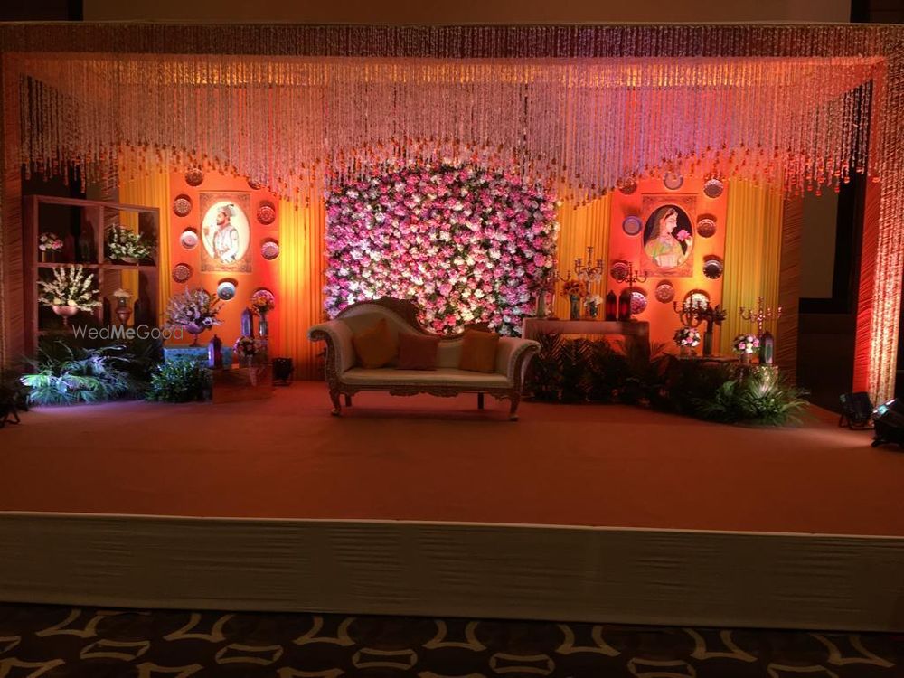 Photo By Floral Solutions - Decorators