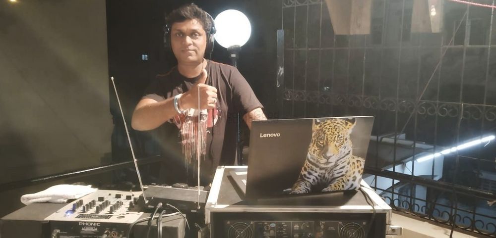 DJ Athtish