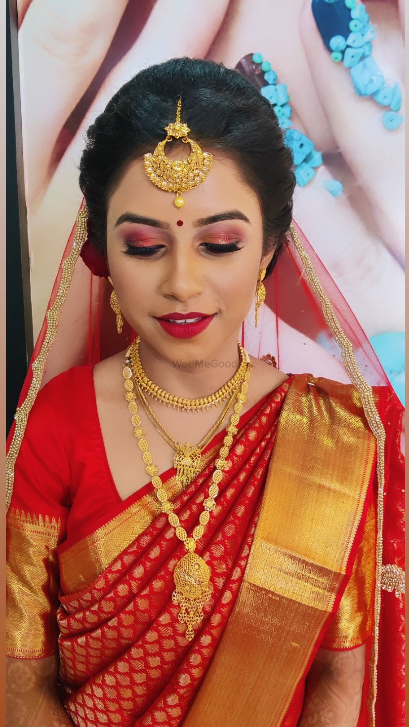 Photo By Gorgeous brides by Lopa - Bridal Makeup