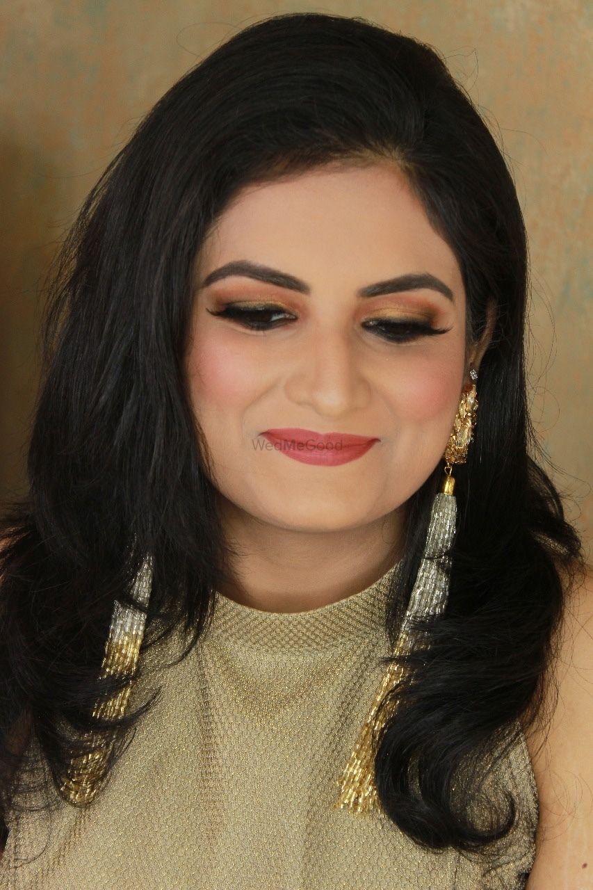 Photo By Kirti Sinha Makeovers - Bridal Makeup