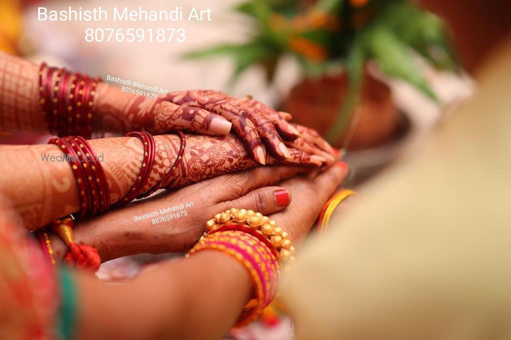 Photo By Bashisth Mehandi Art - Mehendi Artist