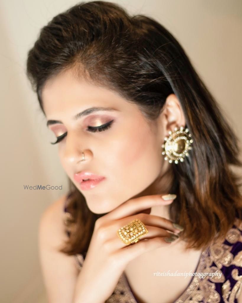 Photo By Meraki Artistry by Sneha Nathwani - Bridal Makeup