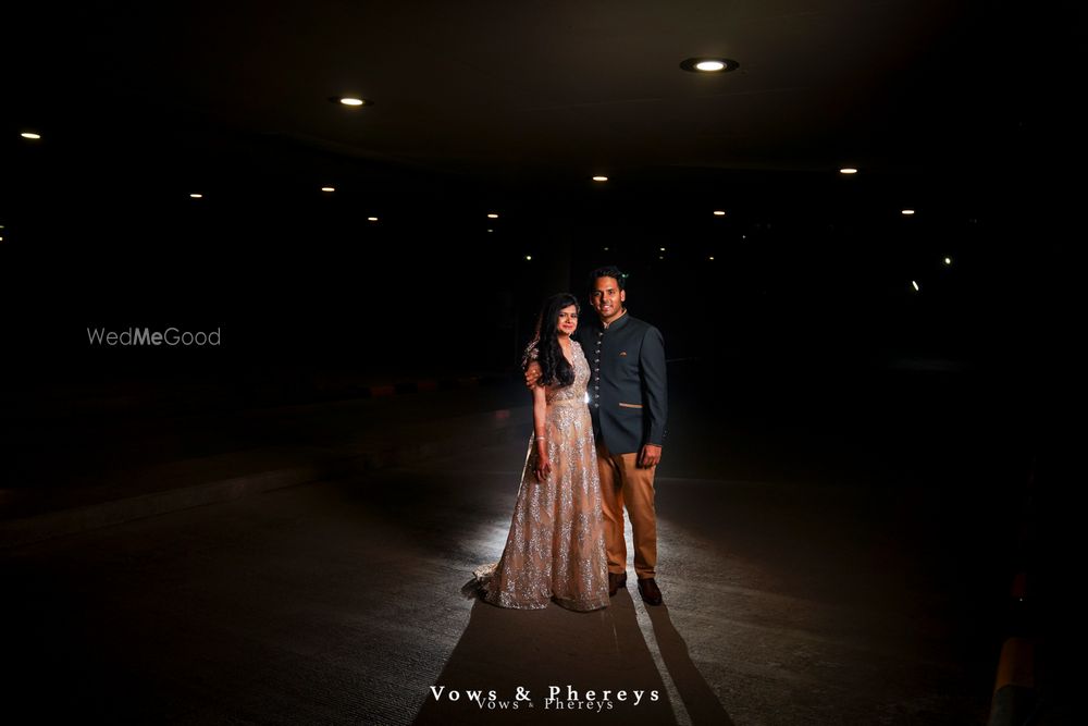 Photo By Vows & Phereys - Photographers