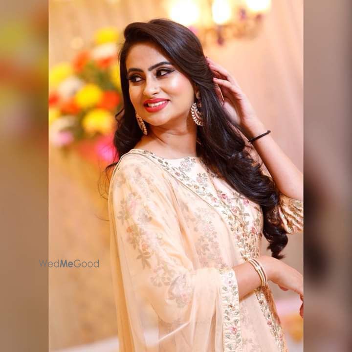 Photo By Brushed Up - Makeup by Poonam Das - Bridal Makeup