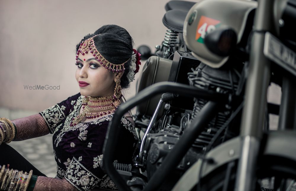 Photo By ATOZO - Photographers