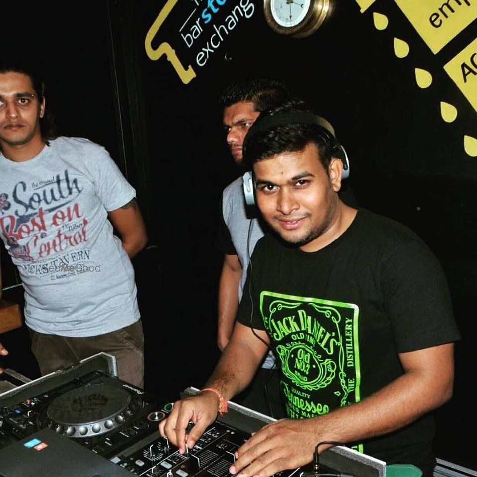 Photo By VDJ Swapnil - DJs