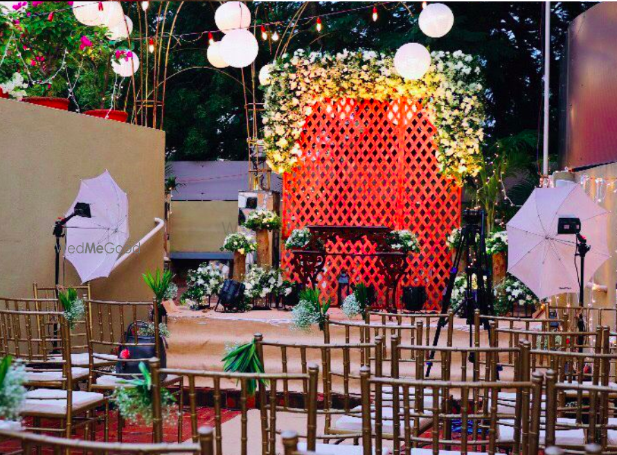 Photo By The Wildflower Weddings - Decorators