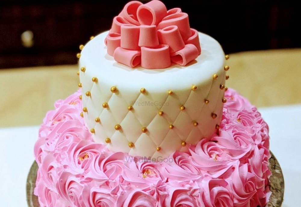 Cakes by Noor