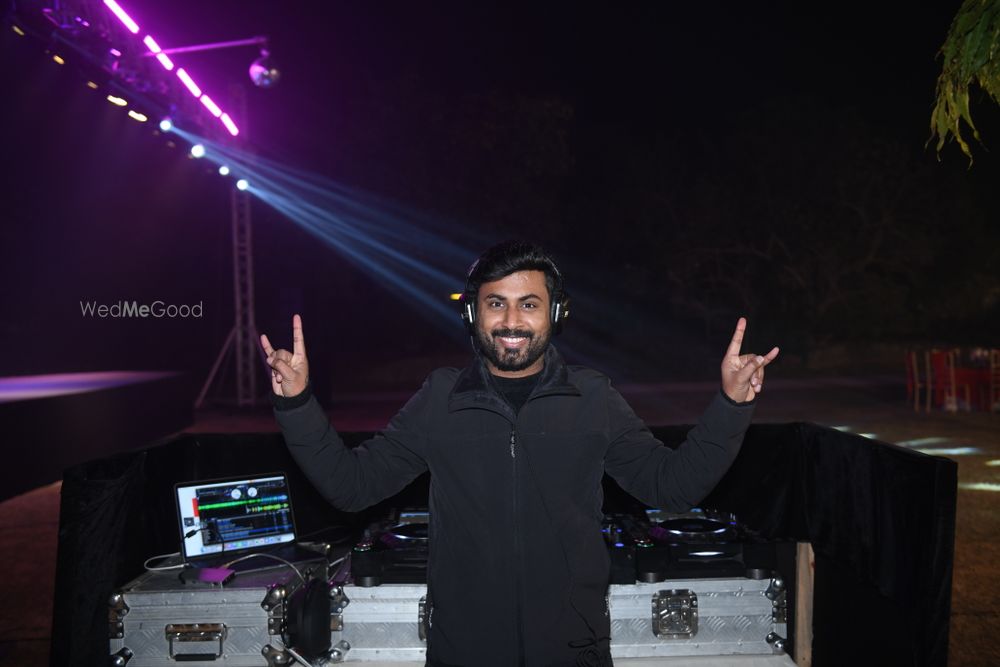 Photo By DJ UTKARSH - DJs