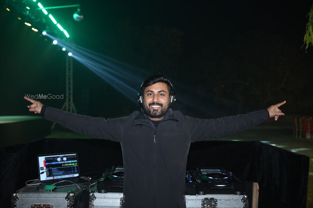 Photo By DJ UTKARSH - DJs