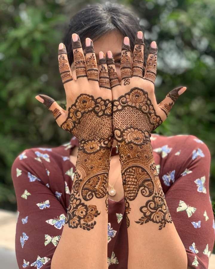 Photo By Ravi Mehandi Art - Mehendi Artist