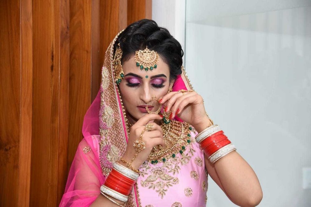 Photo By Harneet Makeovers - Bridal Makeup