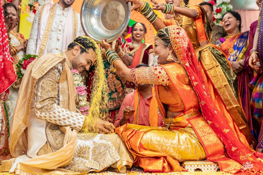 Photo By The Wedding Diaries - Photographers