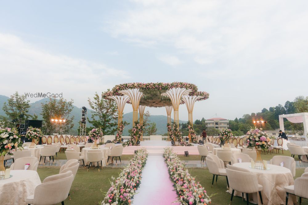 Photo By Bells and Bows - Wedding Planners