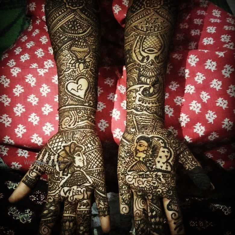 Photo By SS Mehandi Corner - Mehendi Artist