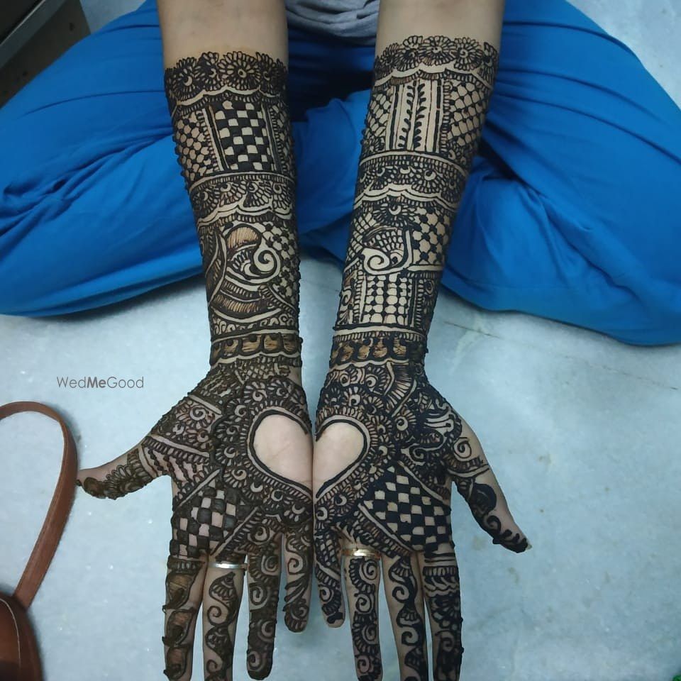 Photo By SS Mehandi Corner - Mehendi Artist