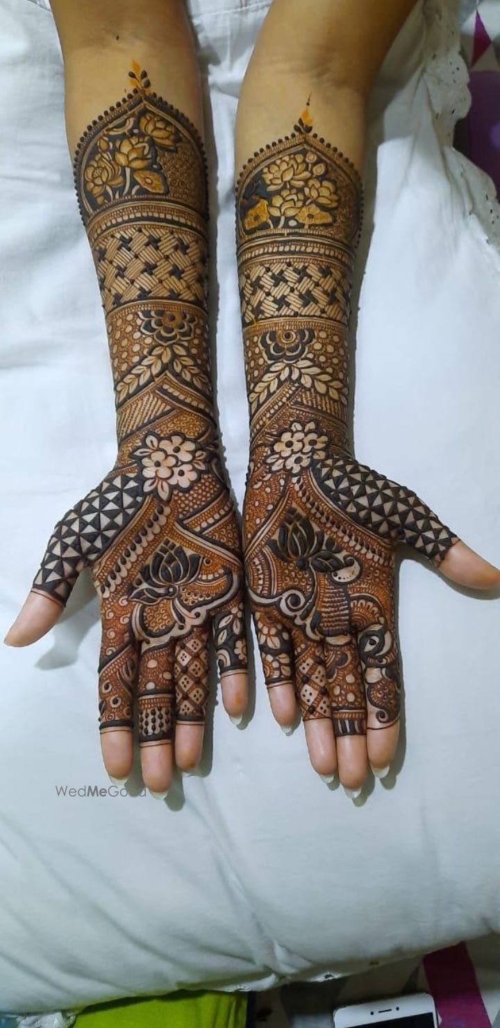 Photo By Saksham Mehandi Art - Mehendi Artist