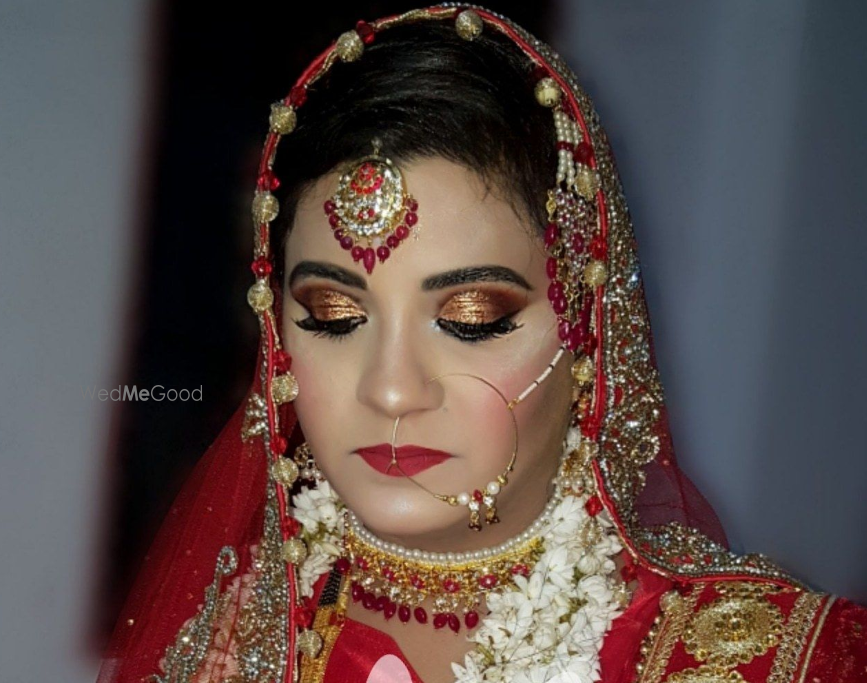 Ruhi Makeup Artist