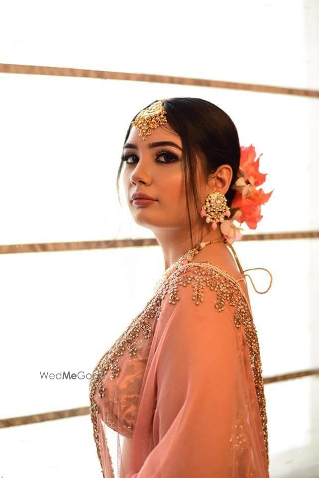 Photo By Makeovers by Deeksha - Bridal Makeup