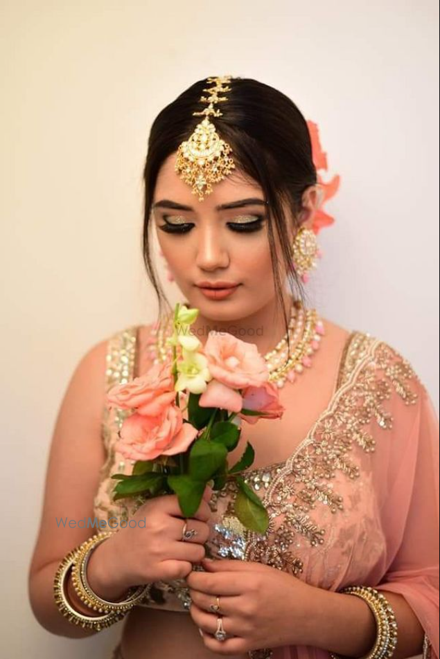 Photo By Makeovers by Deeksha - Bridal Makeup