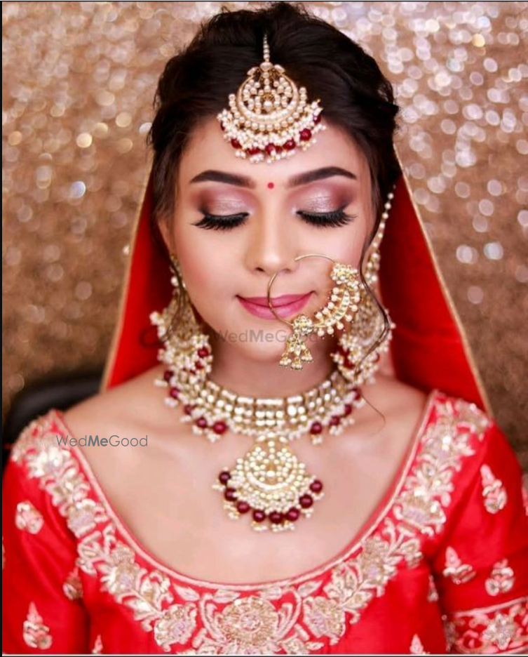 Photo By Makeovers by Deeksha - Bridal Makeup