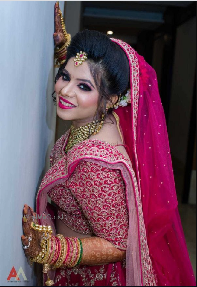 Photo By Makeovers by Deeksha - Bridal Makeup