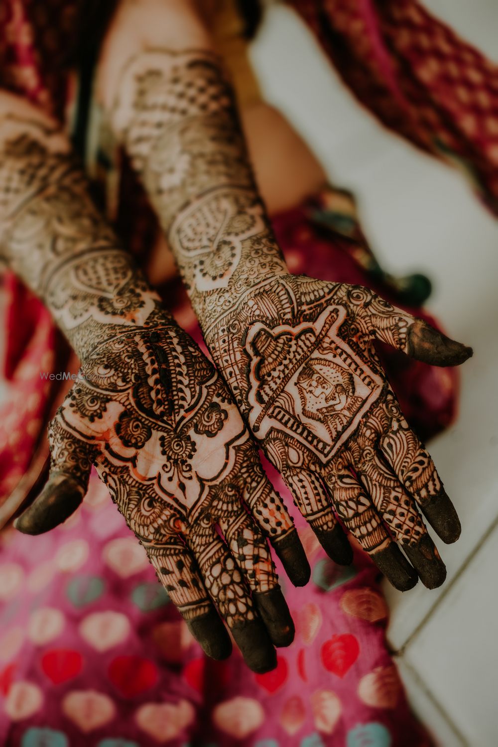 Photo of Unique modern mehendi design with spaces