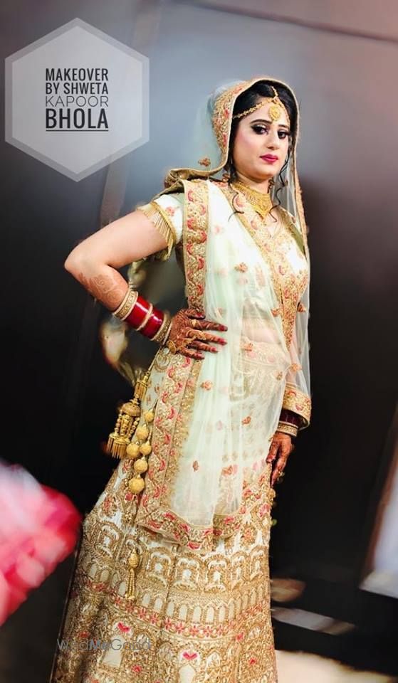 Photo By Makeover by Shweta Kapoor Bhola - Bridal Makeup