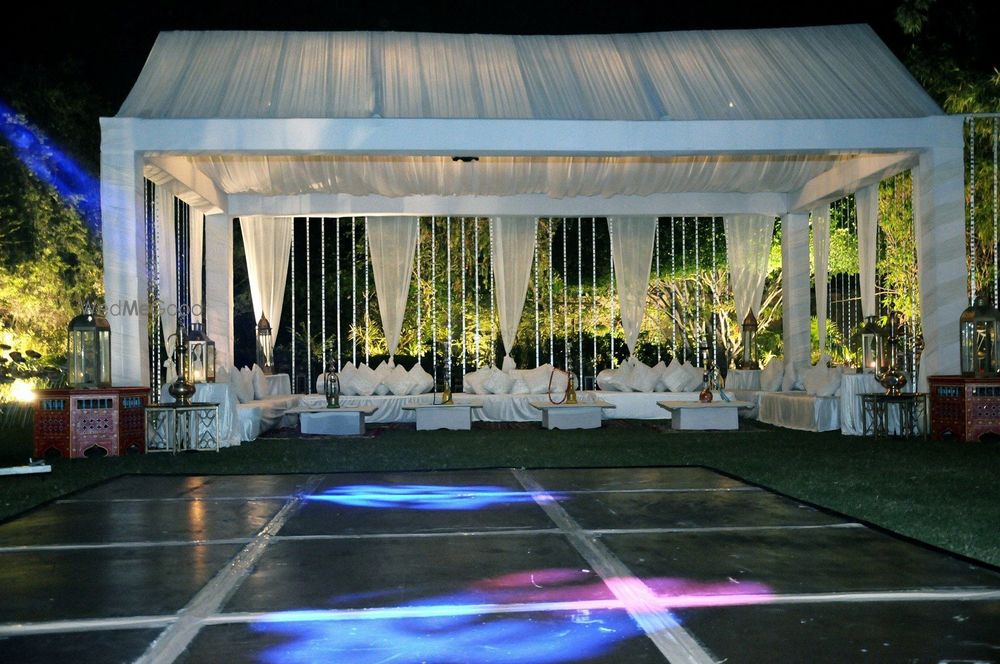 Photo By Yes Media - Decorators