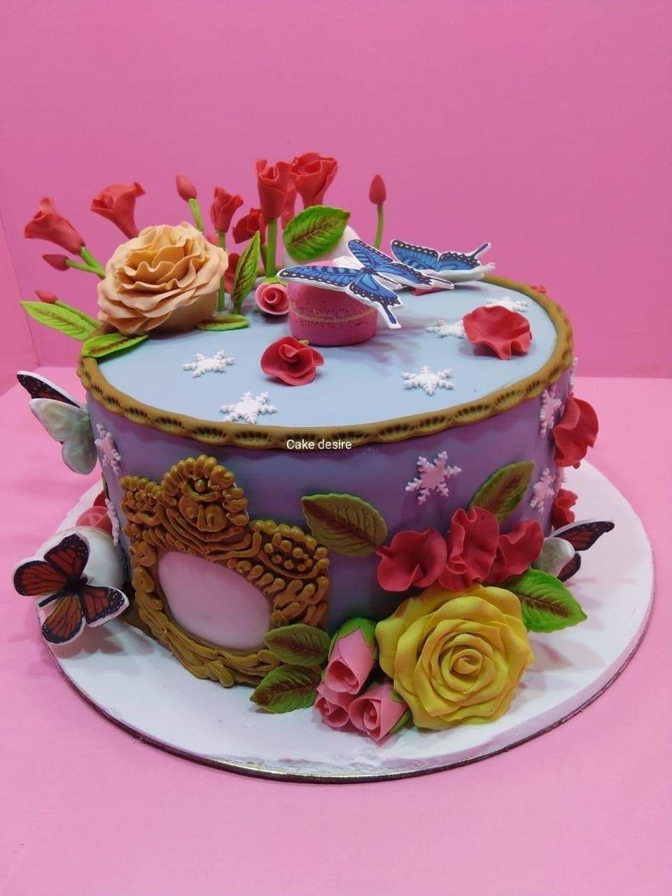 Photo By Cake Desire - Cake