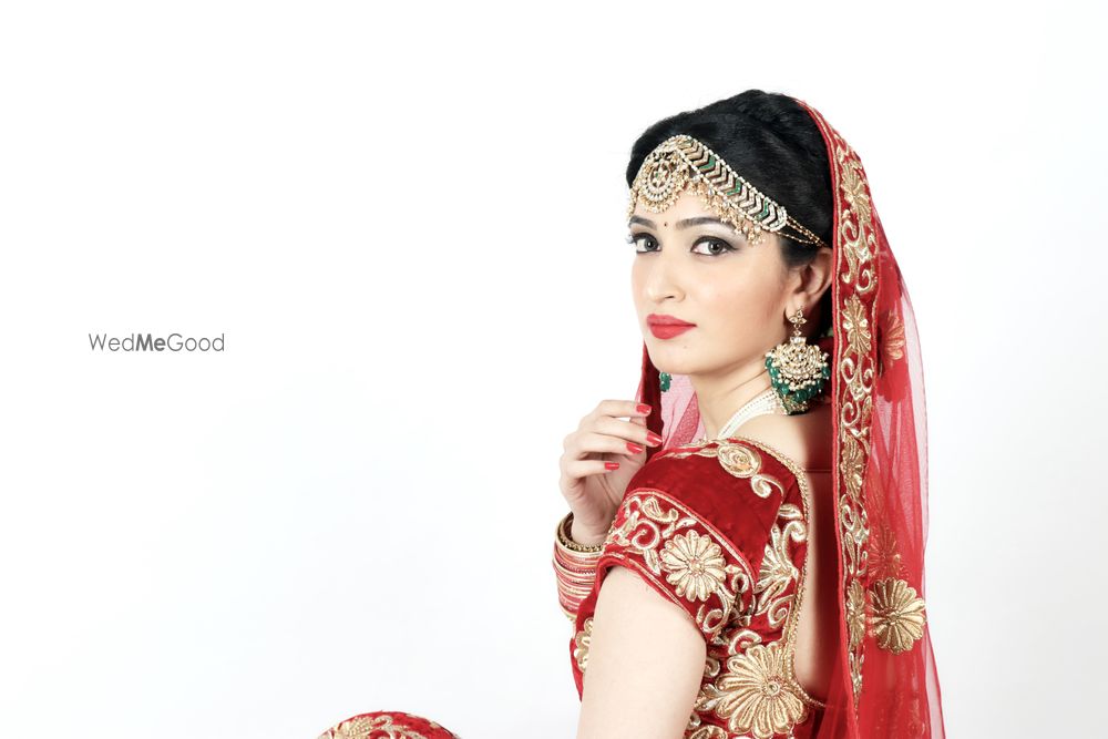 Photo By Radhika Agrawal - Bridal Makeup