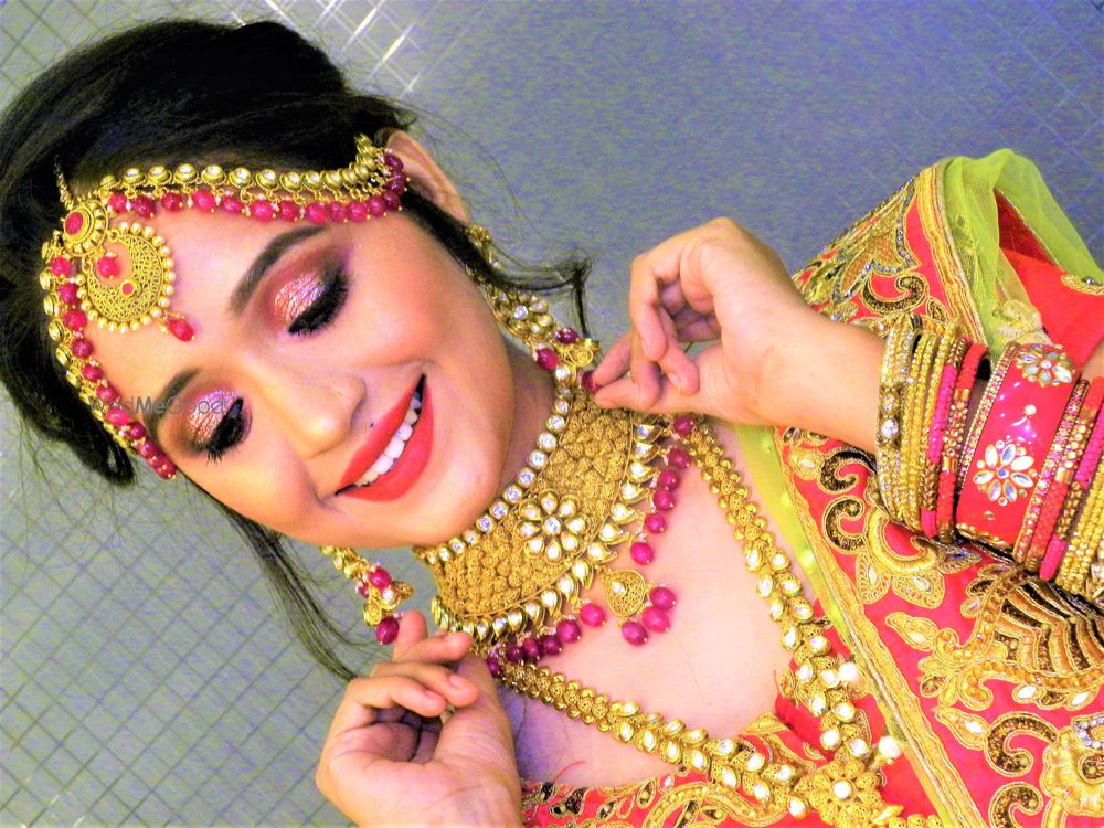 Photo By Hinal Ponda - Bridal Makeup