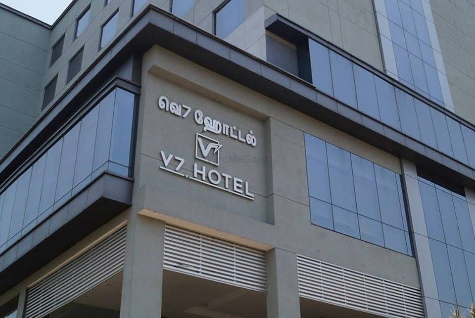 V7 Hotel