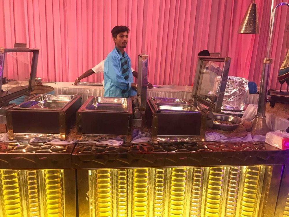 Photo By Vishu Caterers Basant Kiraya Bhandar - Catering Services