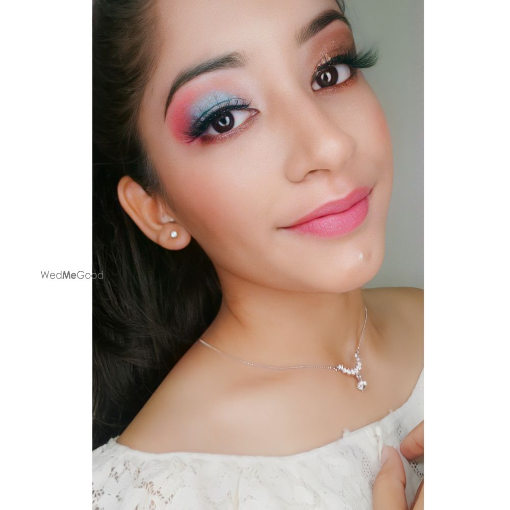 Photo By Divas By Neetu - Bridal Makeup