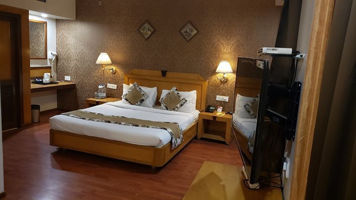 Photo By Hotel Quality Inn Residency - Venues