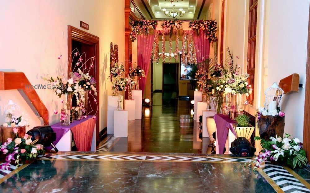 Photo By The Floral Knot - Wedding Planners