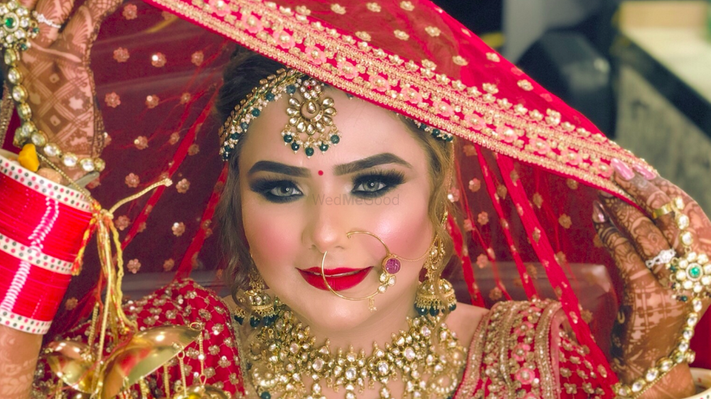 Guneet Virdi Makeup Artist