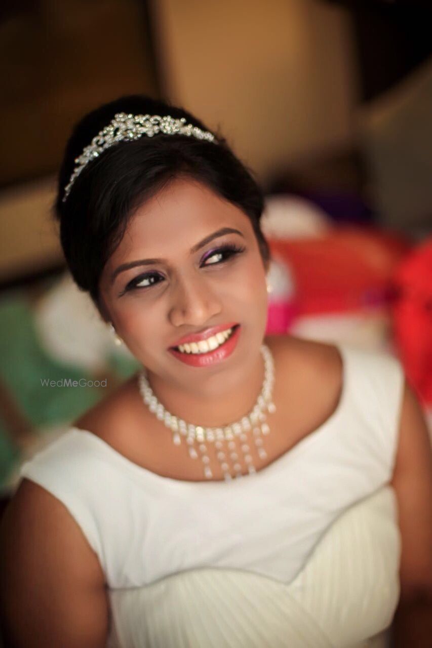 Photo By Bridal Makeup by Anushka Salon - Bridal Makeup