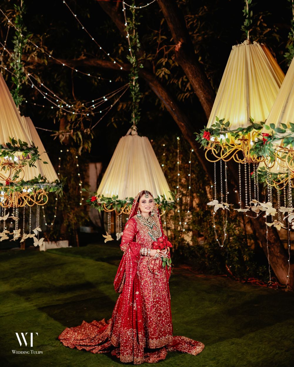 Photo By Wedding Tulips - Photographers