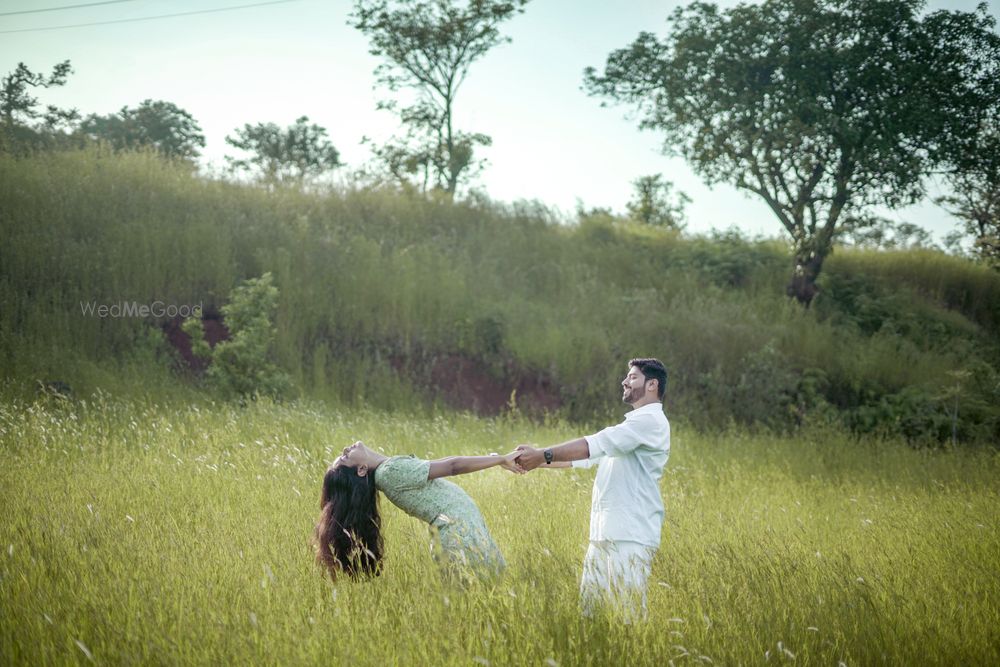 Photo By Sunny Bankar Photography - Photographers