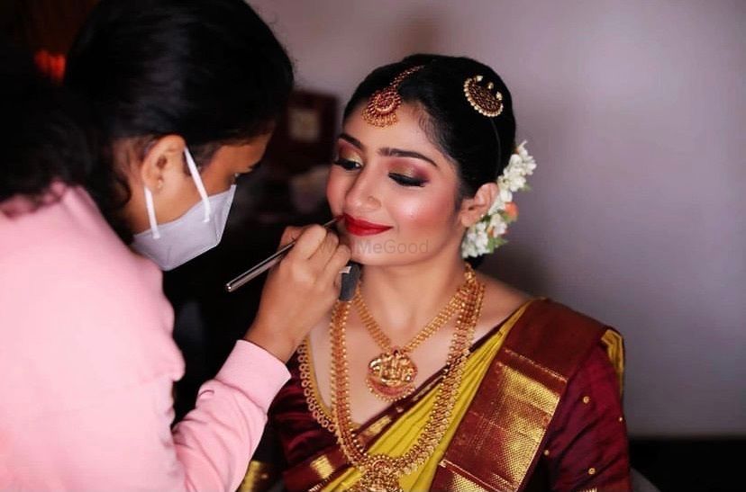 Photo By Makeovers by Mahalakshmi - Bridal Makeup